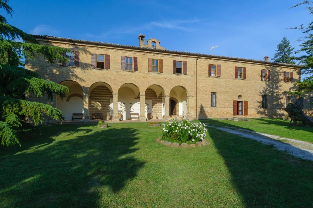 مبيت وإفطار Convento Di San Francesco Mondaino المظهر الخارجي الصورة