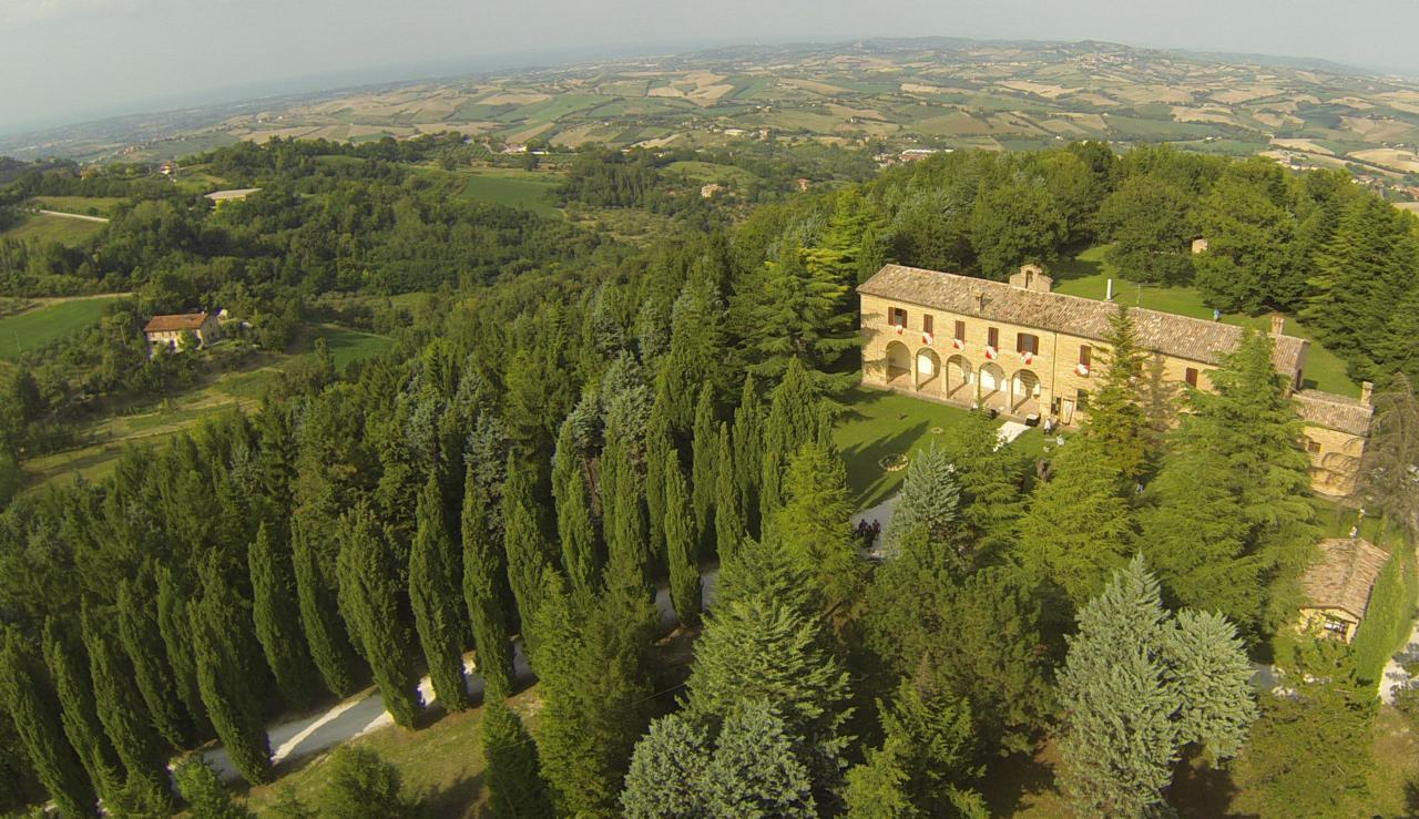 مبيت وإفطار Convento Di San Francesco Mondaino المظهر الخارجي الصورة