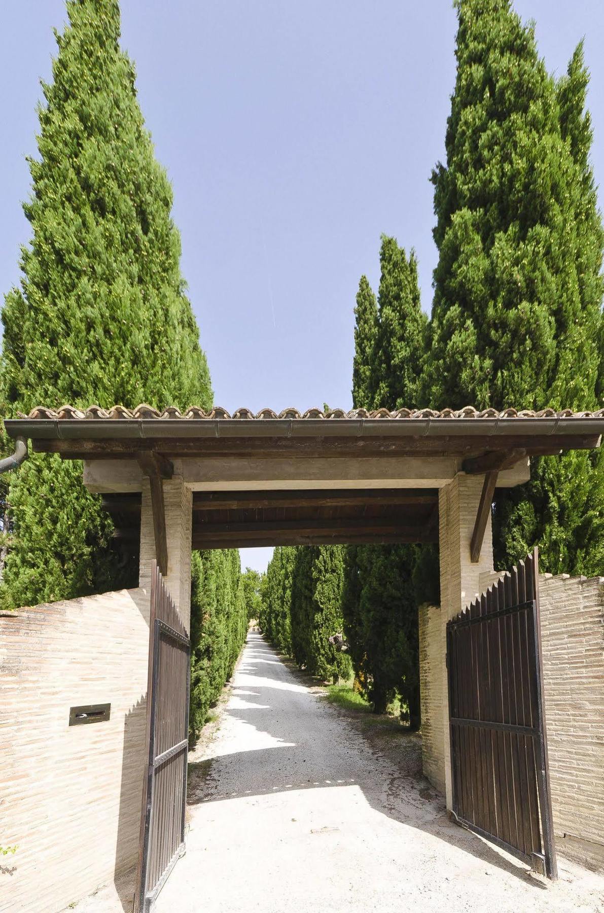 مبيت وإفطار Convento Di San Francesco Mondaino المظهر الخارجي الصورة